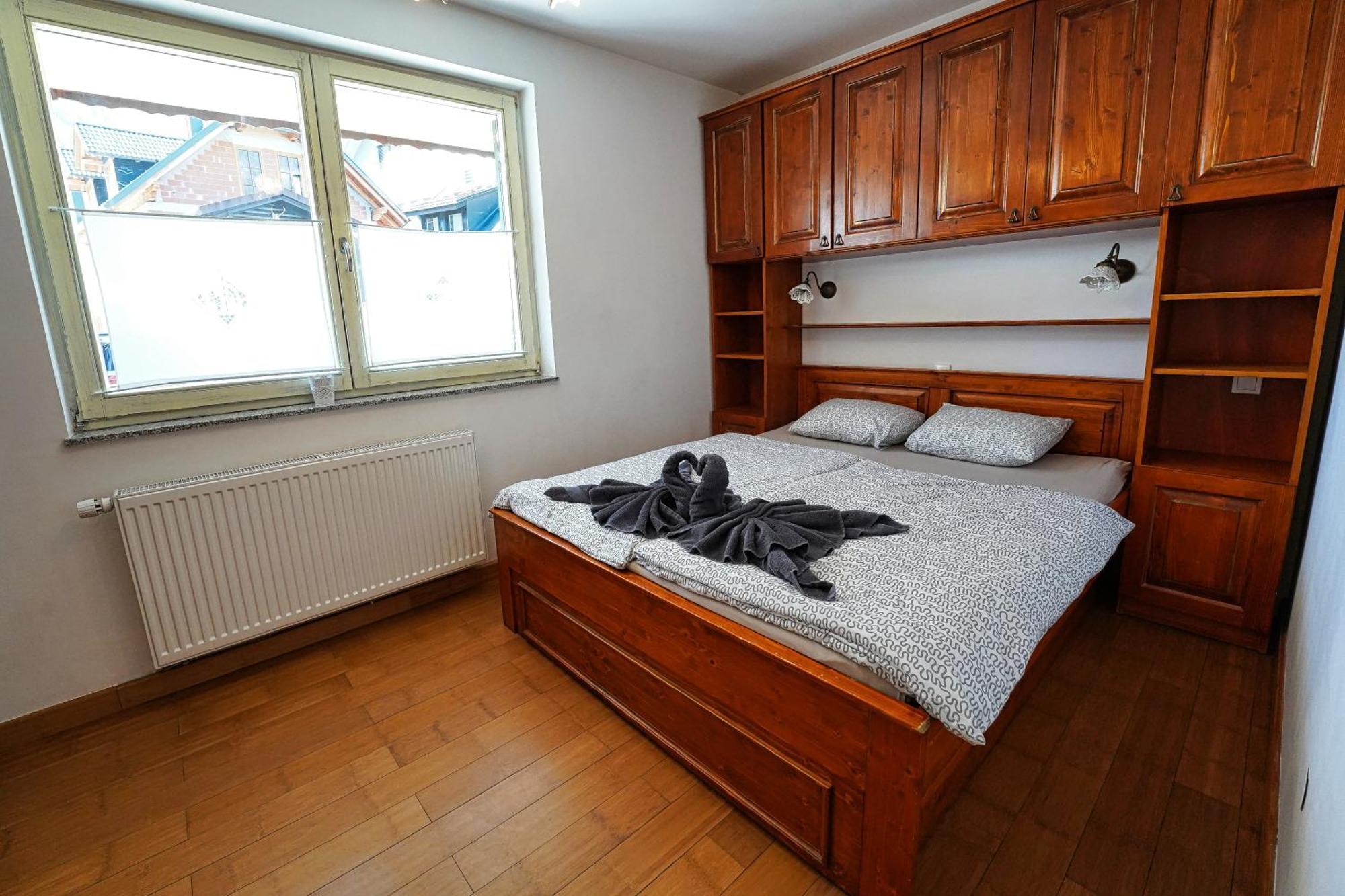 Apartment Mojstrovka With Terrace In City Center Kranjska Gora Exterior photo